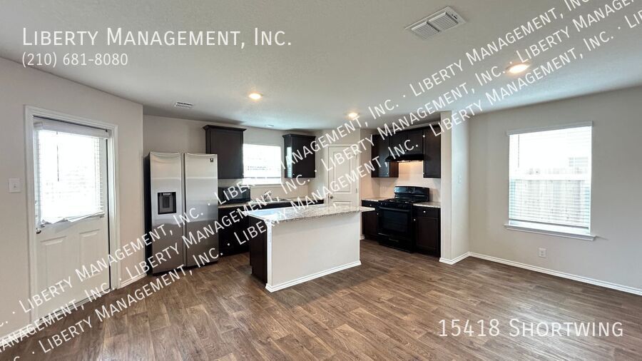 3 Bedroom, 2 1/2 Bath Home in the popular neighborhood of Redbird Ranch property image