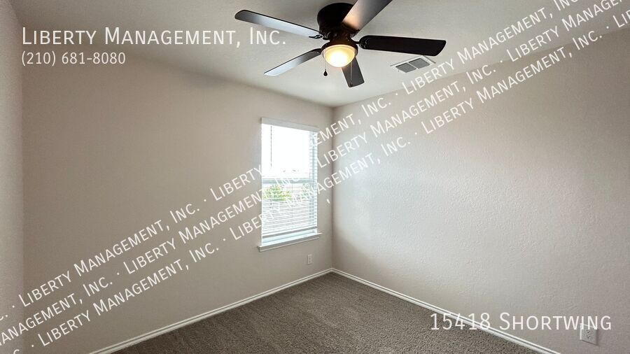 3 Bedroom, 2 1/2 Bath Home in the popular neighborhood of Redbird Ranch property image