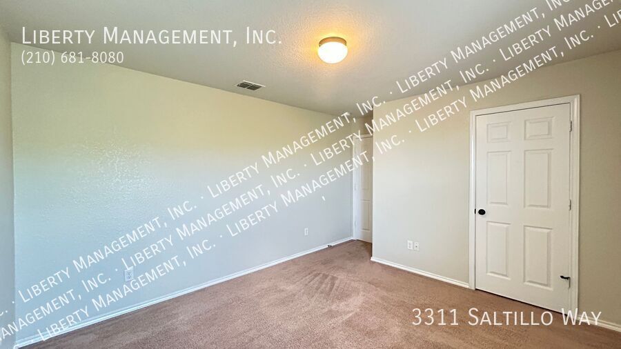 4 Bedroom, 2.5 Bath in Alamo Ranch property image