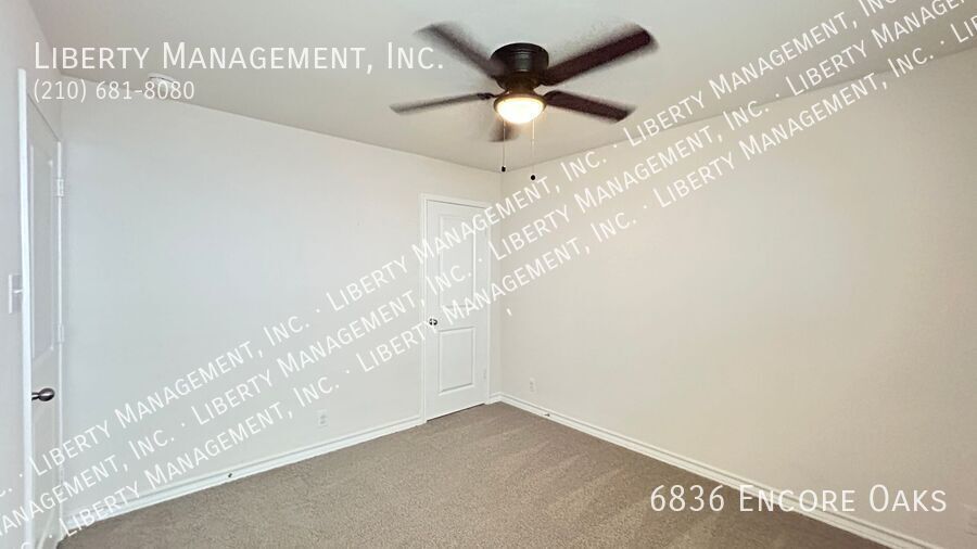 Beautiful and well maintained 1-Story Home is located in Whisper Falls property image