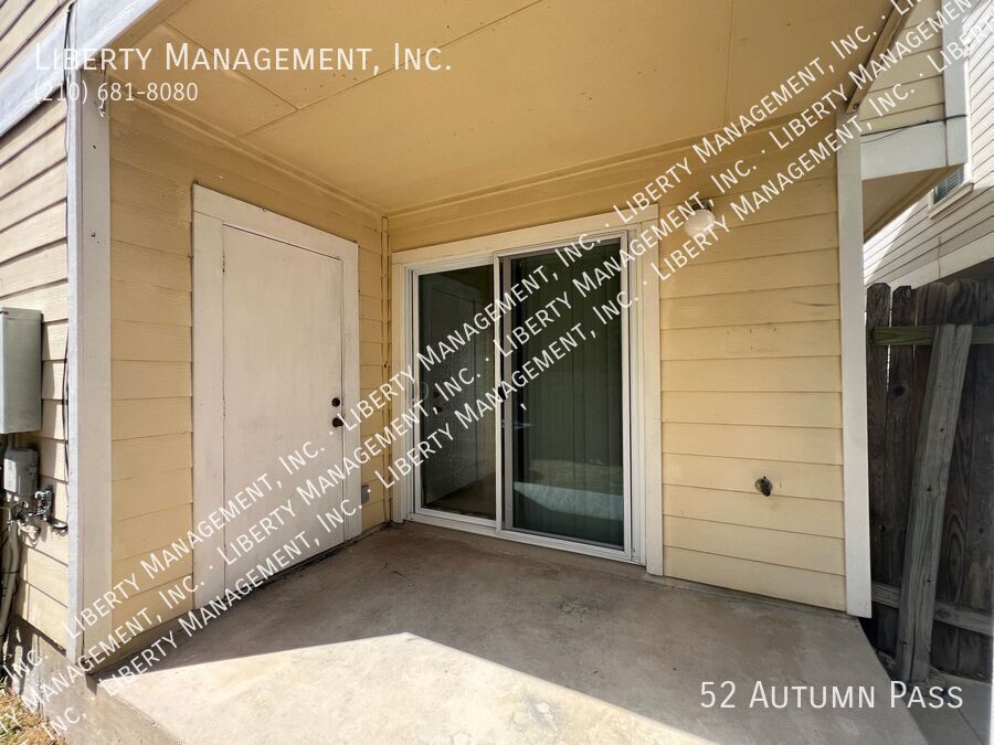 Great 2 Bed, 2.5 Bath Townhome property image