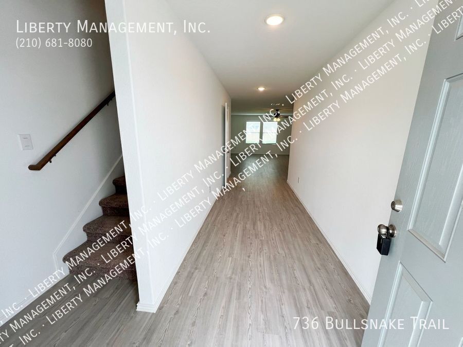 4 Bed 2.5 Bath 1950 sq ft Home in Steelwood Trails in New Braunfels property image