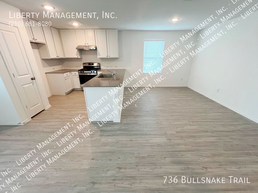 4 Bed 2.5 Bath 1950 sq ft Home in Steelwood Trails in New Braunfels property image