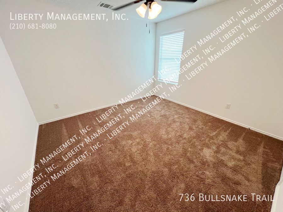 4 Bed 2.5 Bath 1950 sq ft Home in Steelwood Trails in New Braunfels property image