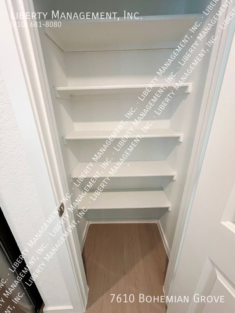 3 Bedroom, 2 Bath Home off Loop 410 and 151 property image