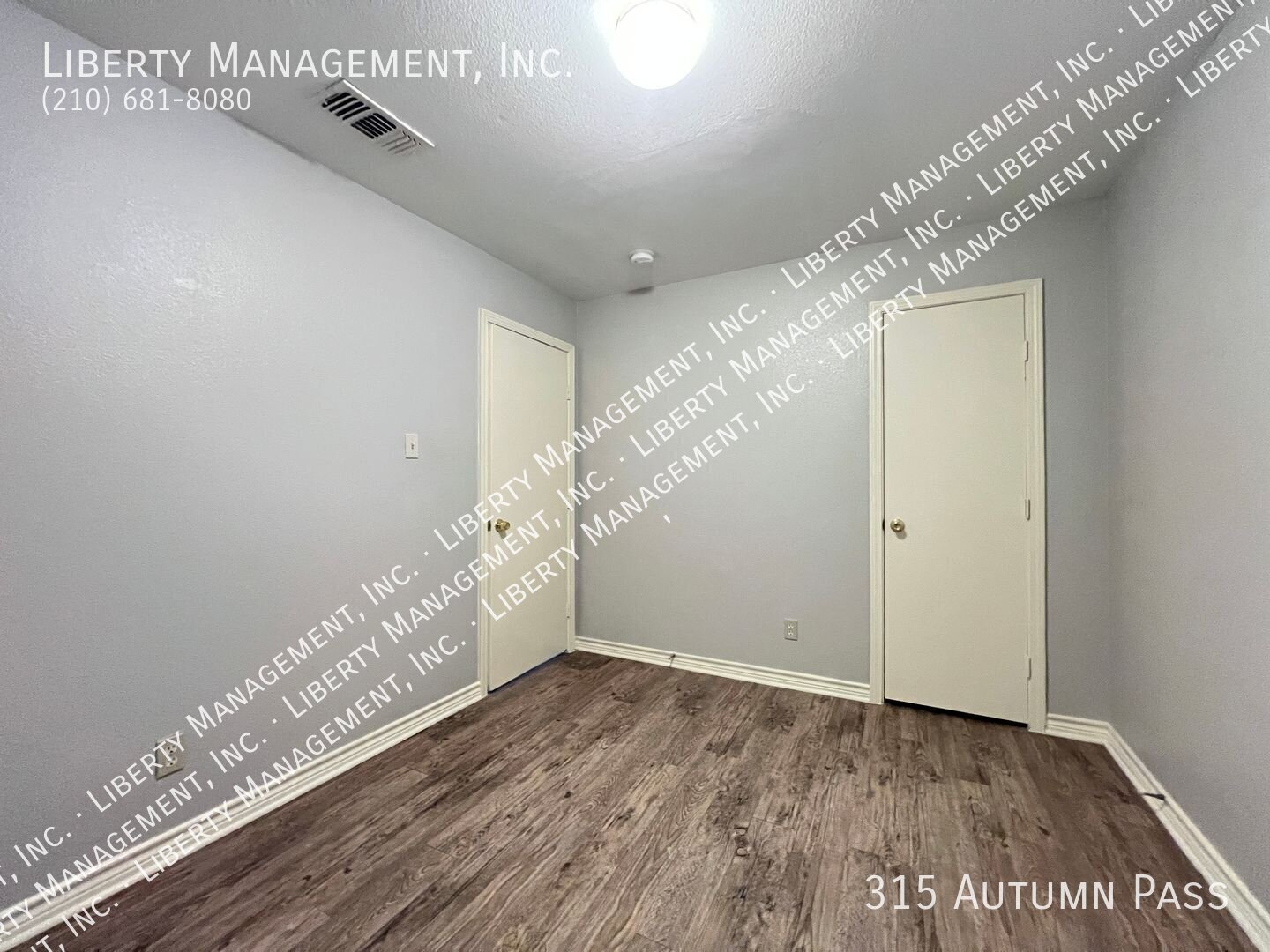 3 Bedroom Townhouse With 2 1/2 Baths property image