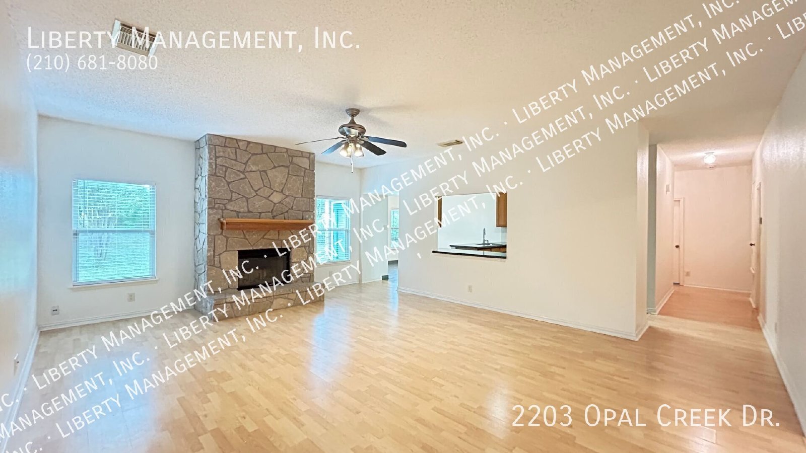 Beautiful 4 bedroom, 2 bath home near 1604. property image