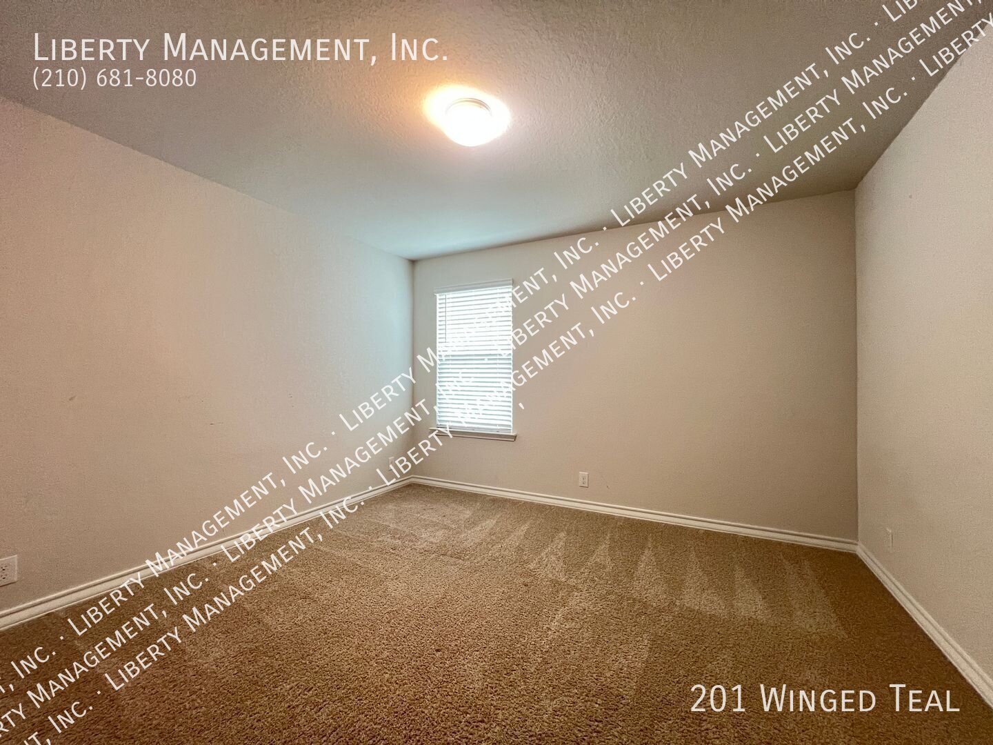 Beautiful 5 bedroom, 3.5 bath home located in Redbird Ranch property image