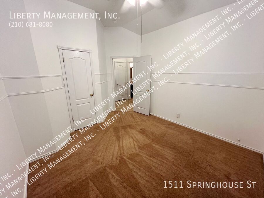 3 Bed 2 Bath Home in Gated Community on a Cul-de-sac property image