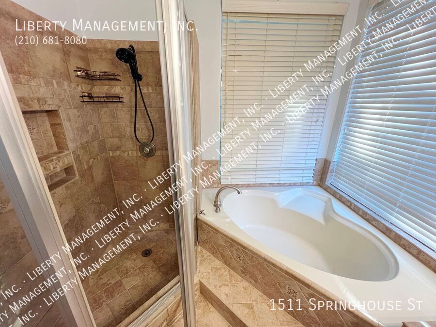 3 Bed 2 Bath Home in Gated Community on a Cul-de-sac property image