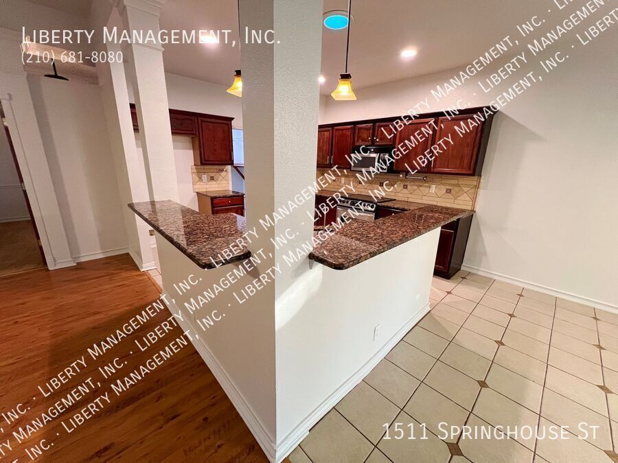 3 Bed 2 Bath Home in Gated Community on a Cul-de-sac property image