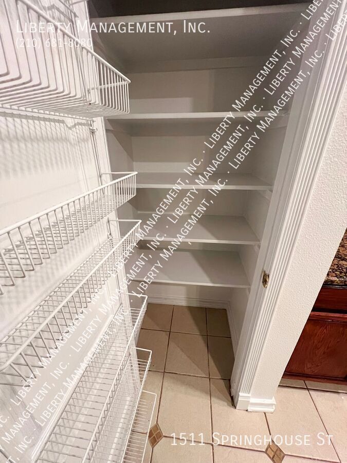 3 Bed 2 Bath Home in Gated Community on a Cul-de-sac property image